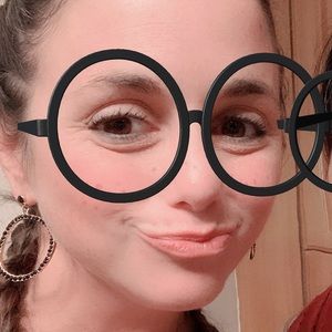 Meet your Posher, Pam